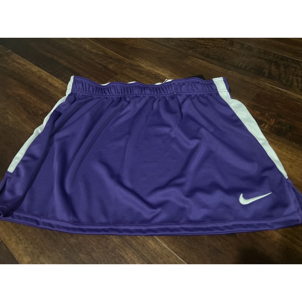 New Nike Womens Lacrosse Field Hockey Golf Skirt  Womens‎ Size Medium Purple